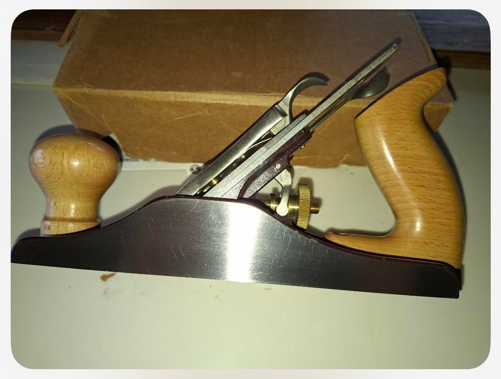 Dictum plane, Ophalen of Verzenden, Zo goed als nieuw