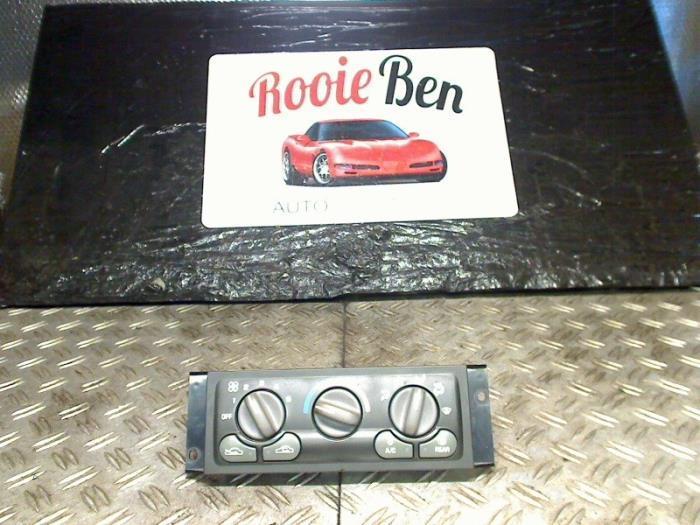 Kachel Bedieningspaneel van een Chevrolet Trans Sport, Auto-onderdelen, Dashboard en Schakelaars, Chevrolet, Gebruikt, 3 maanden garantie