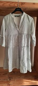 Mooie jurk Vero moda maat medium, Maat 38/40 (M), Vero Moda, Ophalen of Verzenden, Zo goed als nieuw