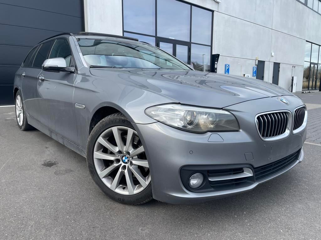 BMW 520dA Pano/Xenon/Euro6b, Auto's, BMW, Automaat, 1995 cc, Leder, Bedrijf