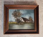 2 schilderijtjes op doek met boerderij aan water - Benson?, Antiek en Kunst, Ophalen of Verzenden