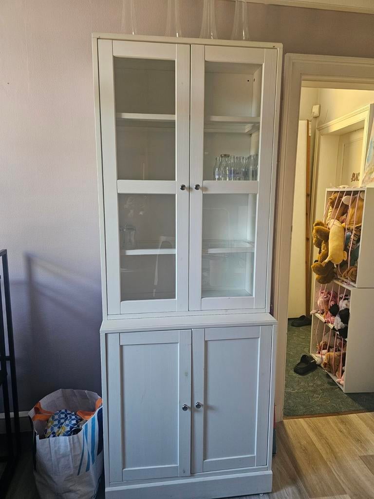 Meuble vitrine ikea, Maison & Meubles, Armoires | Vitrines, Enlèvement