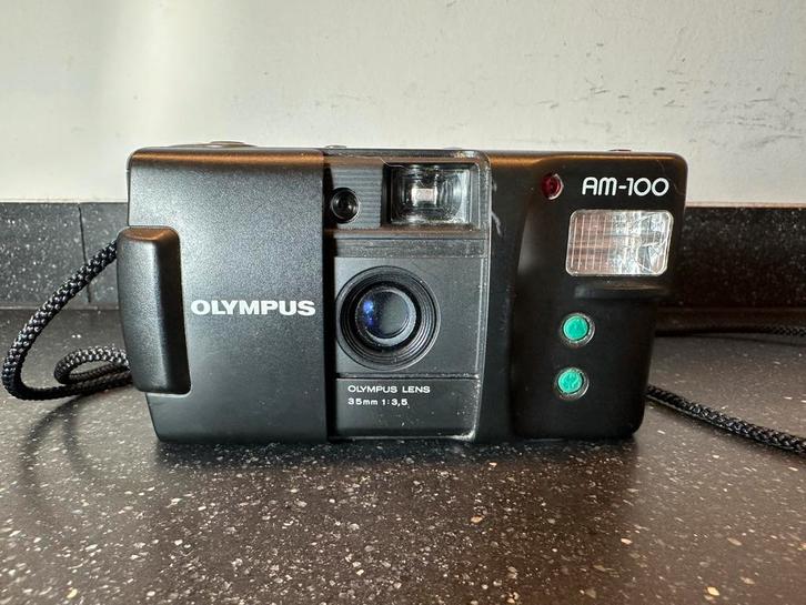 Olympus point and shoot am100, Audio, Tv en Foto, Fotocamera's Analoog, Gebruikt, Olympus, Ophalen of Verzenden