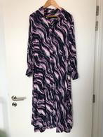 Robe imprimée violette avec ceinture M&S (UK 16, taille 44), Vêtements | Femmes, Comme neuf, Enlèvement
