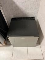frigobox 41 liter met gasflessen, Caravans en Kamperen, Ophalen, Zo goed als nieuw