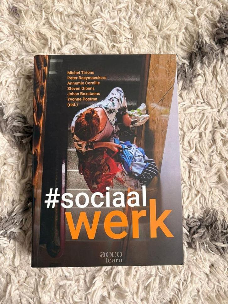 #Sociaal Werk (Michel Tirions e.a.), Livres, Psychologie, Comme neuf, Psychologie sociale, Enlèvement ou Envoi