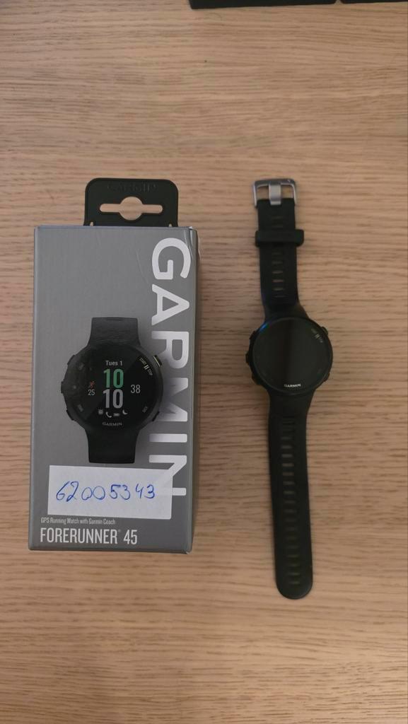 Garmin Forerunner 45, Bijoux, Sacs & Beauté, Montres de sport, Enlèvement