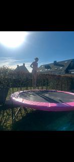 trampoline et balançoire, Enlèvement, Comme neuf