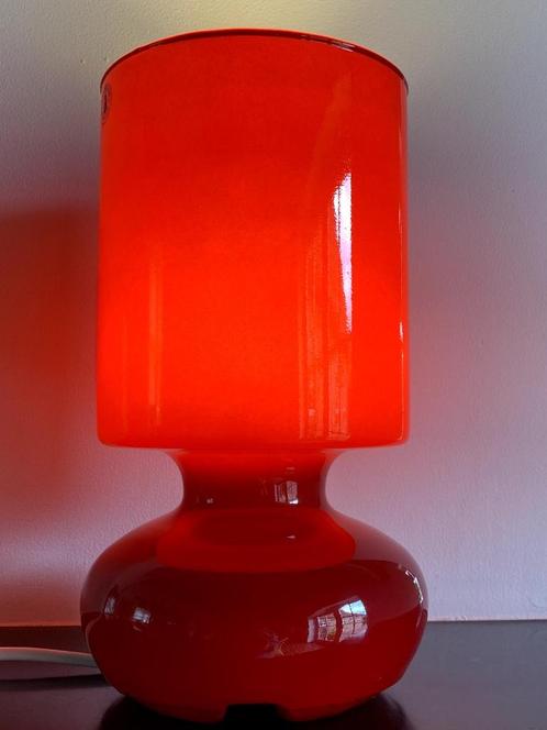 Vintage design mushroom tafellamp Ikea Lykta rood glas, Huis en Inrichting, Lampen | Tafellampen, Zo goed als nieuw, Minder dan 50 cm