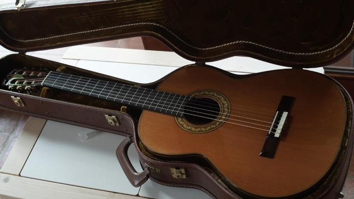 Dieter Hopf Virtuoso 1983 topmodel klassieke gitaar, Muziek en Instrumenten, Snaarinstrumenten | Gitaren | Akoestisch, Gebruikt