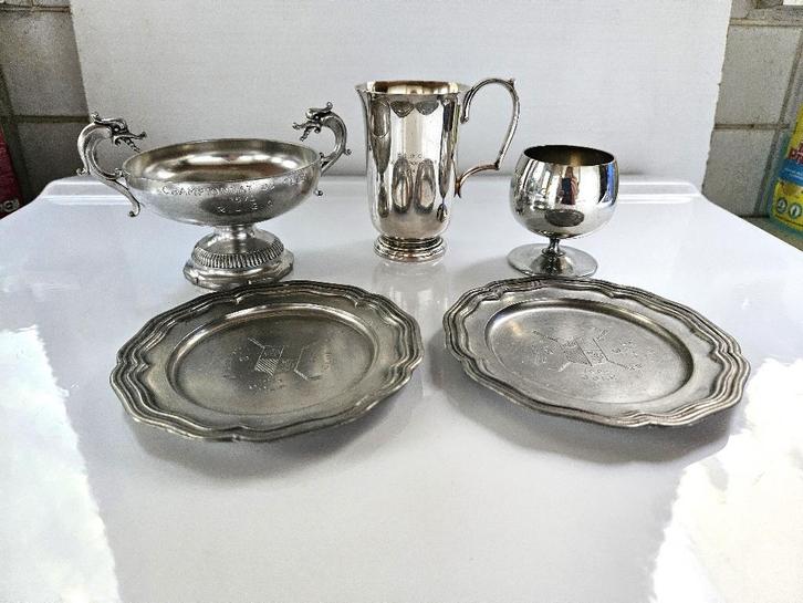 Golf. 3 mini bekertjes en 2 schaaltjes. R.L.G.C., Antiek en Kunst, Antiek | Overige Antiek, Ophalen of Verzenden