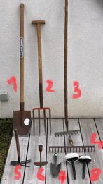 Vintage kwalitatief tuingerief, spade, riek, hark, schoffel,, Doe-het-zelf en Bouw, Ophalen of Verzenden, Zo goed als nieuw