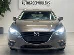 Mazda 3 SKYACTIV-D Plug Edition AUT Navi + Zetelverwarming, Auto's, Automaat, Bruin, 127 g/km, Bedrijf