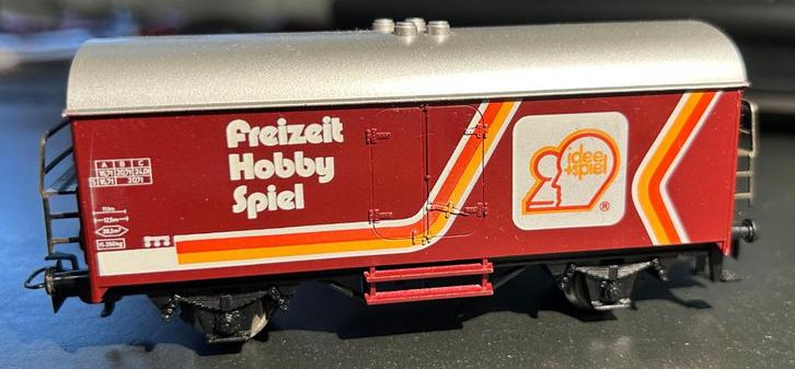 3066. H0 Märklin overdekte auto., Hobby en Vrije tijd, Modeltreinen | H0, Gebruikt, Wagon, Märklin, Ophalen of Verzenden