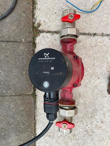 Grundfos alpha1 25-40 180 beschikbaar voor biedingen