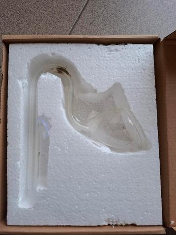 Lily pipe, instromer voor aquarium, Enlèvement, Utilisé