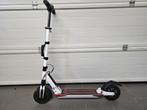 E-Twow S2 Booster Plus - wit, Fietsen en Brommers, Steps, Ophalen, Zo goed als nieuw, Elektrische step (E-scooter), E-Twow