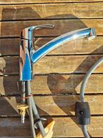 Keukenkraan, Ophalen