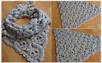 Gehaakte skull shawl , sjaal , wrap , doodshoofd  grijs blau, Kleding | Dames, Mutsen, Sjaals en Handschoenen, Nieuw, Sjaal, Verzenden