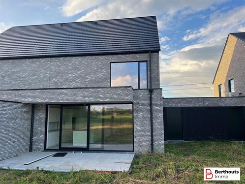 Huis te koop in Humbeek, 3 slpks, Immo, Huizen en Appartementen te koop, Vrijstaande woning