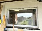 Vast raam, Doe-het-zelf en Bouw, Raamkozijnen en Schuifdeuren, Kunststof, Gebruikt, Inclusief glas, 75 tot 150 cm