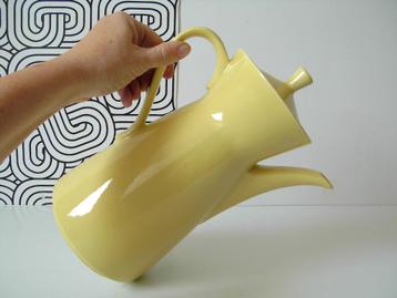 Vintage - Pastelgele koffiekan (West Germany 870 2,0) beschikbaar voor biedingen