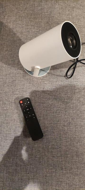 Projecteur portable Android wifi  beschikbaar voor biedingen