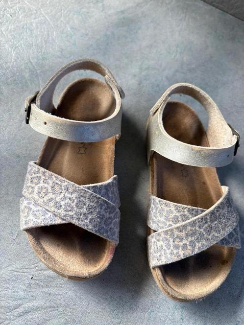 milo & mila 24, Kinderen en Baby's, Kinderkleding | Schoenen en Sokken, Zo goed als nieuw, Schoenen, Meisje, Ophalen of Verzenden