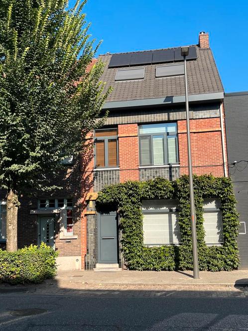 Huis te koop, Immo, Huizen en Appartementen te koop, Turnhout, 200 tot 500 m², Tussenwoning, Verkoop zonder makelaar, B