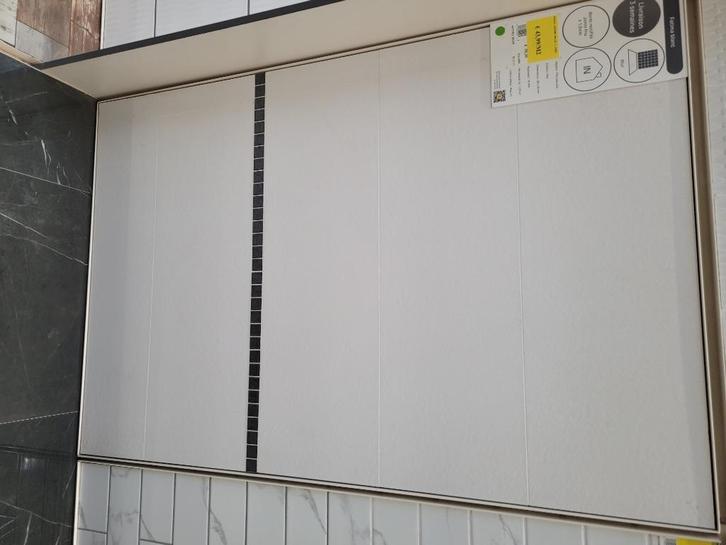 Carrelage blanc mural, Doe-het-zelf en Bouw, Tegels, Nieuw, Wandtegels, Overige materialen, 60 cm of meer, 20 tot 40 cm, 5 tot 10 m²