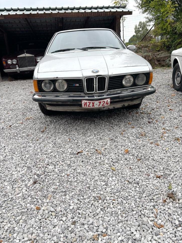 BMW 633CSI 1977, Auto's, Oldtimers, Particulier, Open dak, BMW, Benzine, Coupé, 2 deurs, Handgeschakeld, Zilver of Grijs, Blauw