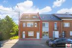 Woning te koop in Lebbeke, 3 slpks, 182 m², Vrijstaande woning, 3 kamers