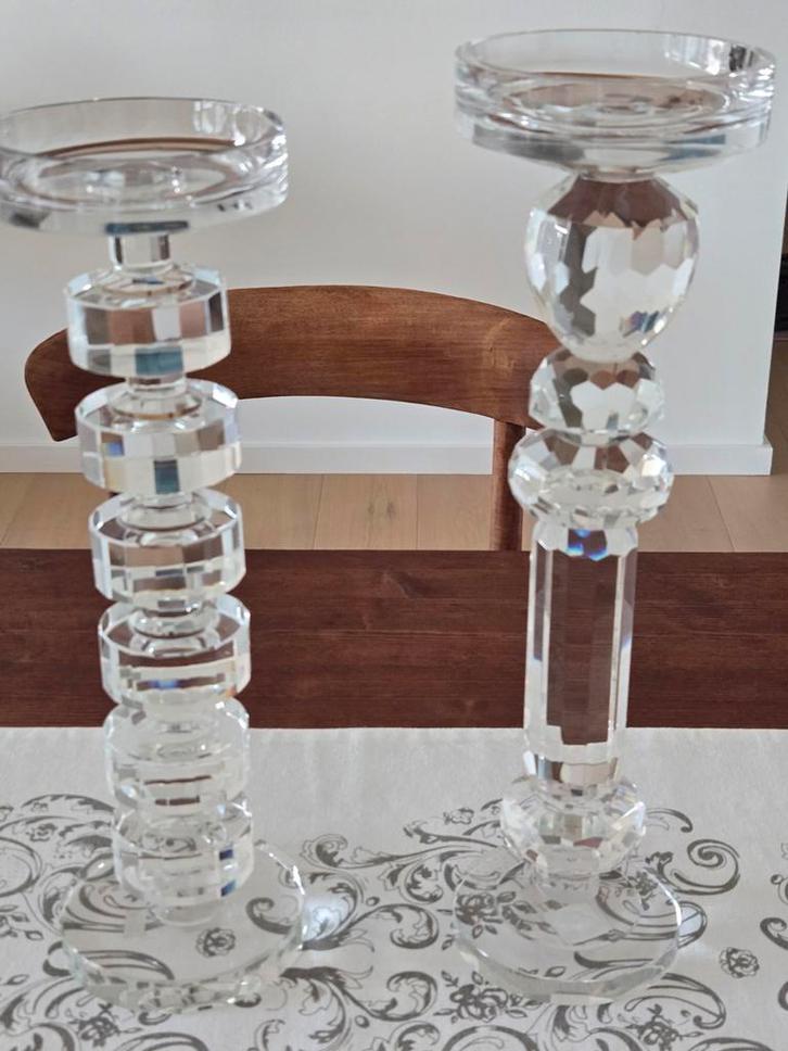 Twee super mooie kristal kandelaars getekend Sia.In nieuwe, Antiek en Kunst, Antiek | Glaswerk en Kristal, Ophalen of Verzenden