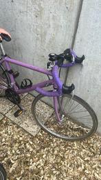 Te koop, fiets is volledig paars gemaakt, Ophalen, Gebruikt, 26 inch, Dames