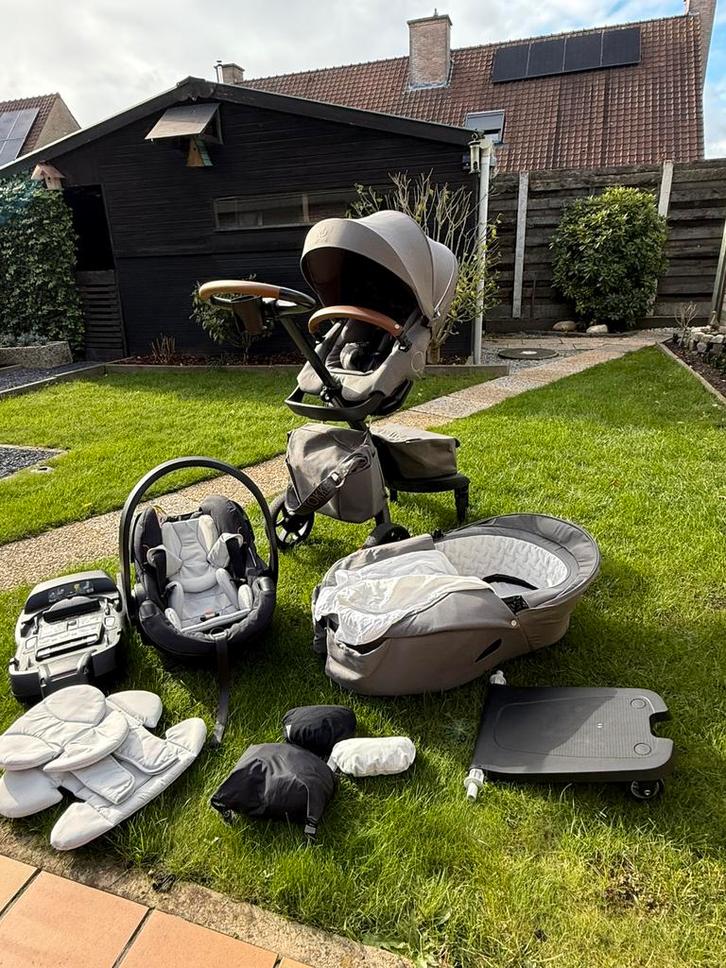 Stokke Xplory X 3-in-1 + veel extra accessoires, Kinderen en Baby's, Kinderwagens en Combinaties, Zo goed als nieuw, Kinderwagen