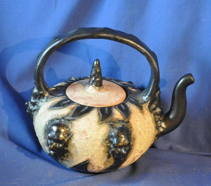 théière en gres signée sttublet, Antiek en Kunst, Antiek | Keramiek en Aardewerk, Ophalen of Verzenden