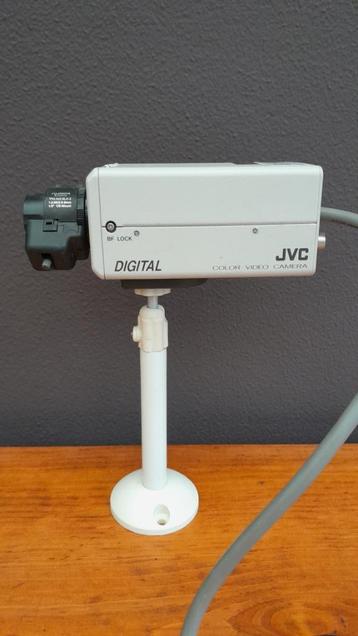 JVC digital color video camera TK-C751EG beschikbaar voor biedingen