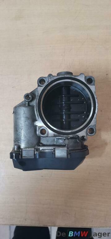 Gasklep BMW F01 F03 F06 F07 F11 F13 F15 E70 E71 13547555944 beschikbaar voor biedingen