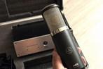 Lampenmicrofoon AKG P820, Ophalen of Verzenden, Zo goed als nieuw, Studiomicrofoon