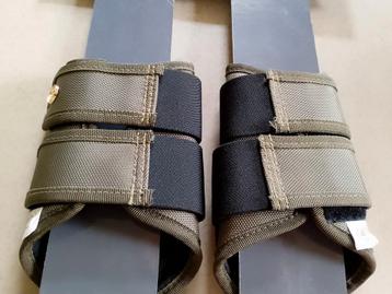 Peesbeschermers pony beschikbaar voor biedingen