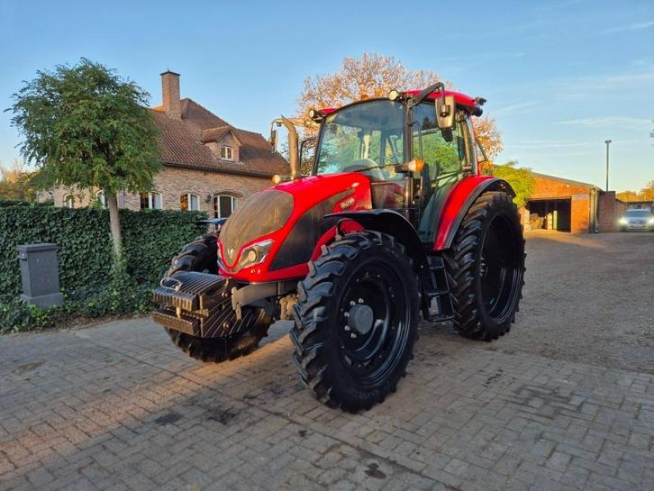 Valtra A105 HiTech, Zakelijke goederen, Landbouw | Tractoren, 250 tot 500 cm, Overige merken, 80 tot 120 Pk, Gebruikt, Ophalen