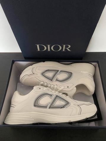 Dior b30 sneaker beschikbaar voor biedingen