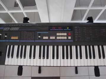 Synthesizer Korg DW6000 met draagtas beschikbaar voor biedingen
