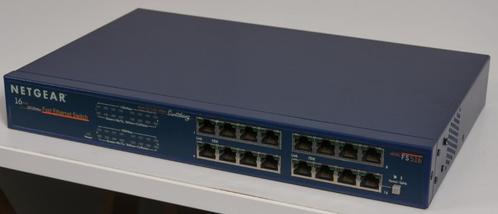 netgear 16port fast ethernetswitch model FS 516, Computers en Software, Netwerk switches, Gebruikt, Ophalen of Verzenden