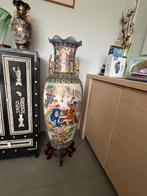 Grand Vase chinois avec socle, Antiek en Kunst, Antiek | Vazen, Ophalen