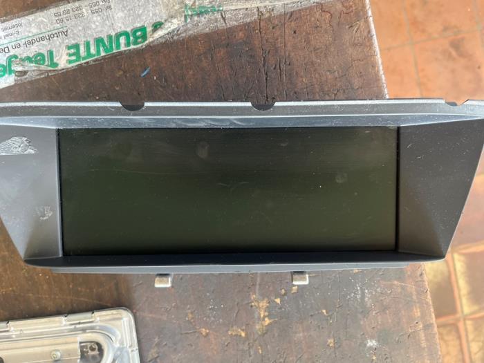 Navigatie Display van een BMW 7-Serie, Auto-onderdelen, Elektronica en Kabels, BMW, Gebruikt, 3 maanden garantie, Ophalen of Verzenden