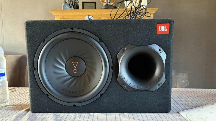 Jbl Basspro 12 - Actieve subwoofer - 450W, Auto diversen, Autospeakers, Zo goed als nieuw, Ophalen