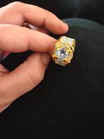 Karaat Gouden Ring met diamant, Handtassen en Accessoires, Ringen, Ophalen of Verzenden, Zo goed als nieuw