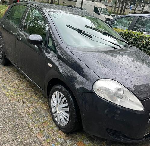 Fiat Punto 1.2 Benzine, Auto's, Fiat, Particulier, Punto, Benzine, Euro 4, Stadsauto, 5 deurs, Handgeschakeld, Zwart, Zwart, Stof