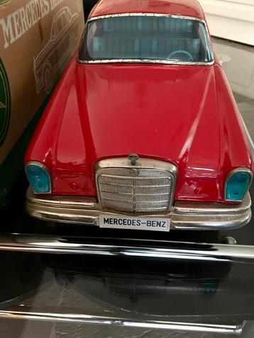 XL Ride-on speelgoed Mercedes 300SE - Ichiko - Japan beschikbaar voor biedingen